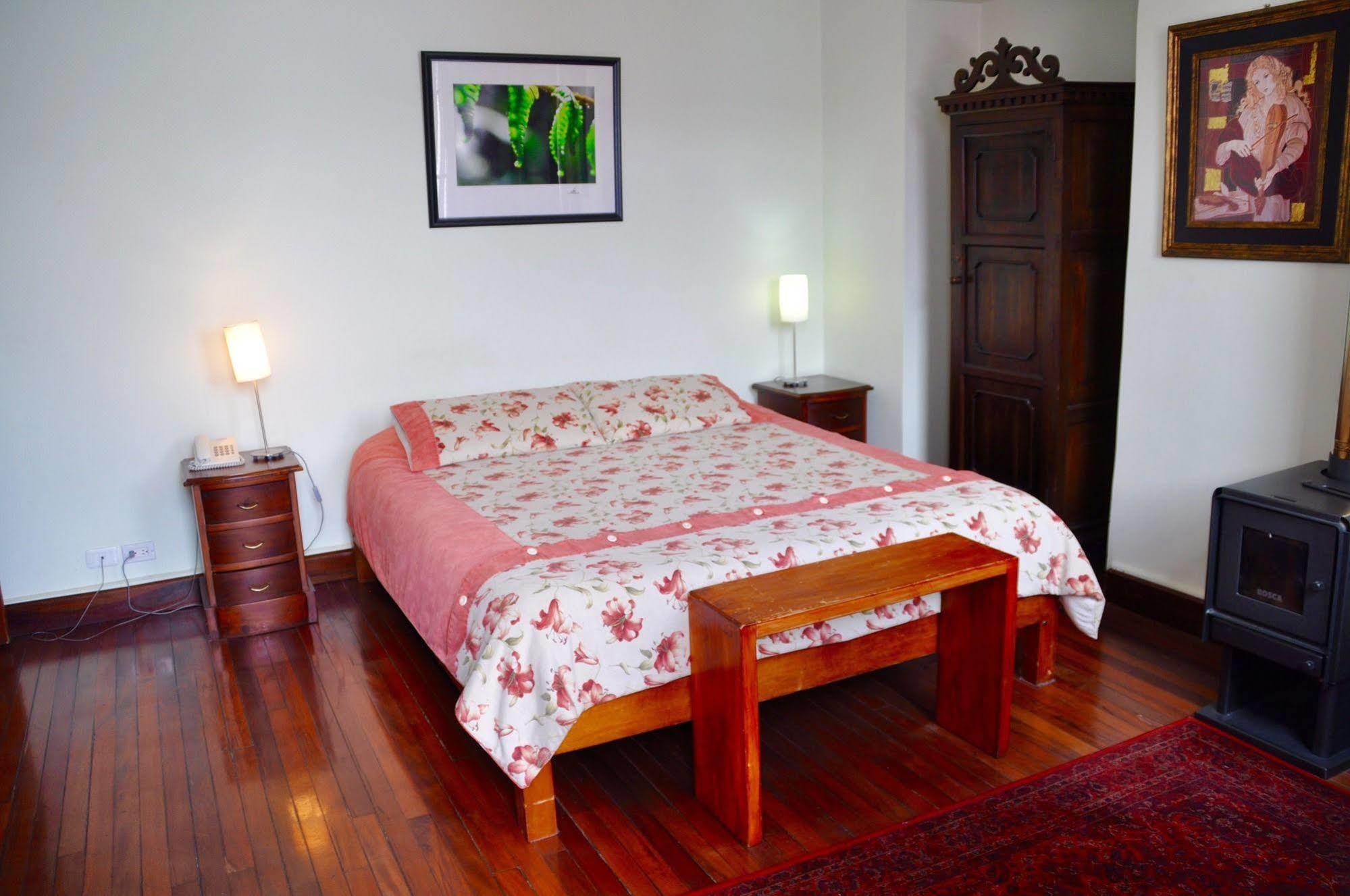Boutique Hotel Casa Foch Quito Exterior foto
